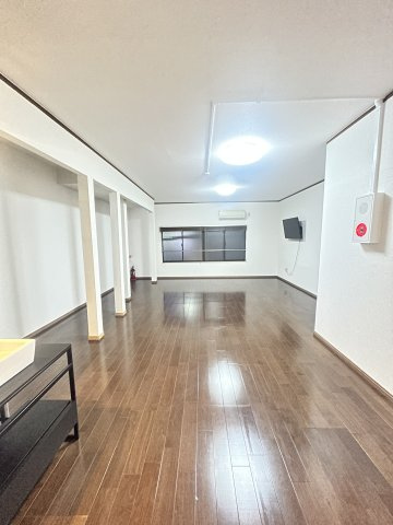日本橋２丁目戸建ての居間・リビング