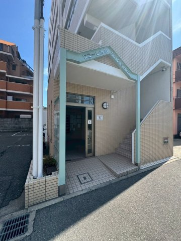 ワコーレ須磨マリンパークのエントランス