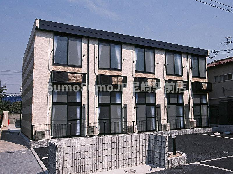 レオパレス西長洲の外観|外観は落ち着いています