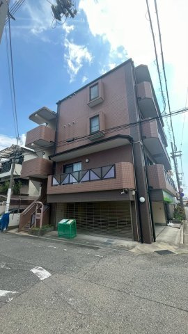 三木マンションの外観|外観は落ち着いています