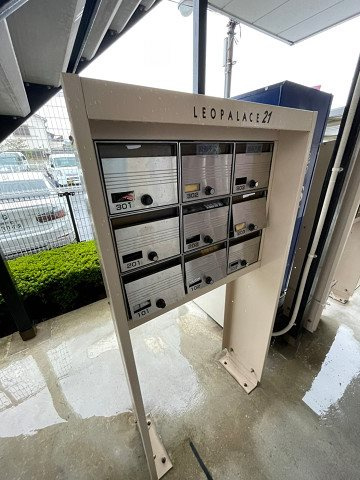 レオパレス甲子園CITYの外観