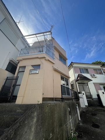 兵庫区滝山町貸家