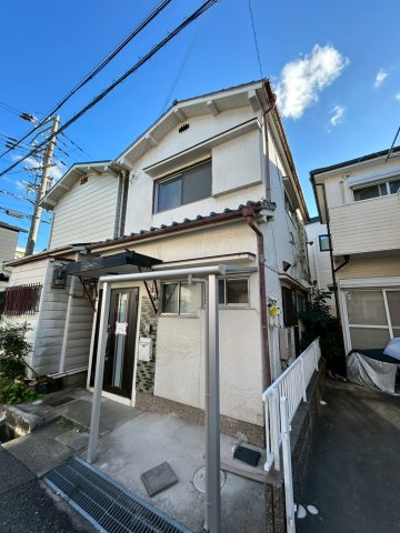 明石市東野町貸家の外観|建物外観を気になさる方へ、見た目の良い物件です