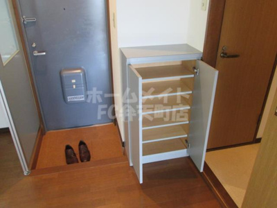 【その他】 | ドミトリーツタヤ | シューズBOXです