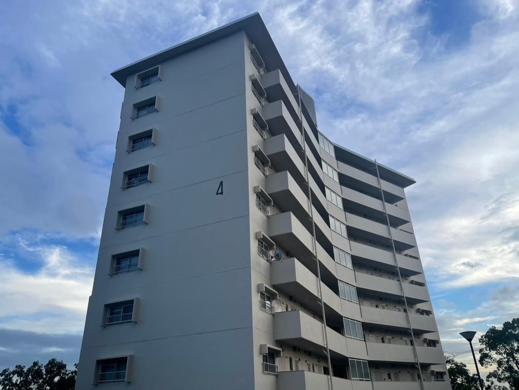 住吉台東住宅四号棟