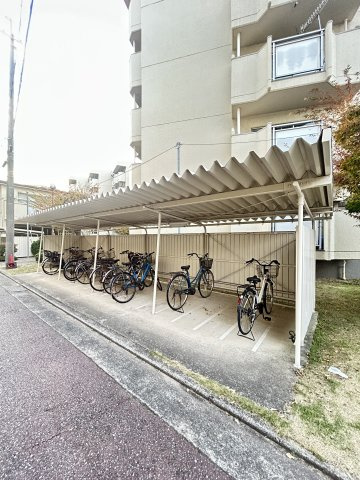 明石大窪住宅4号棟のその他共用部分