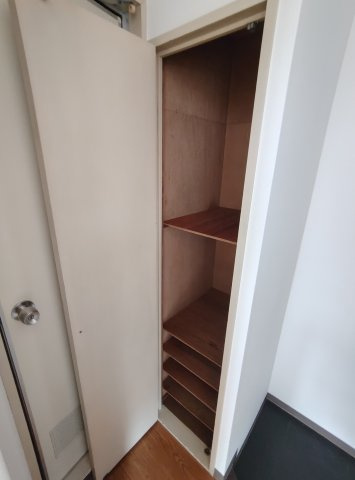 三宮パークハイムの収納