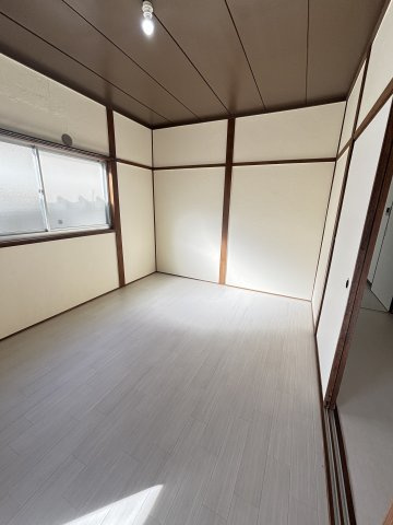丸山町１丁目戸建ての寝室
