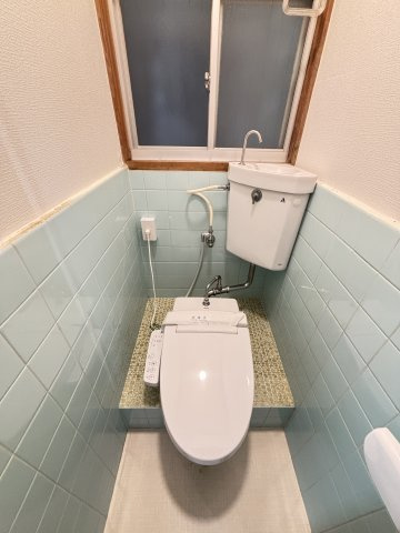 丸山町１丁目戸建てのトイレ