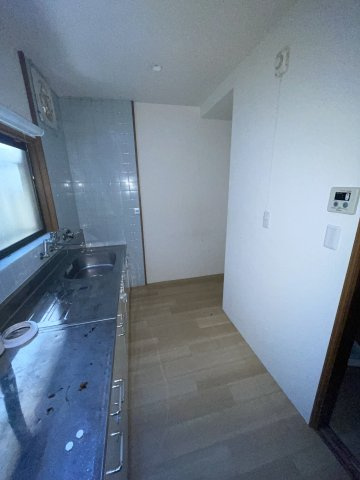 二葉町10丁目一戸建のキッチン