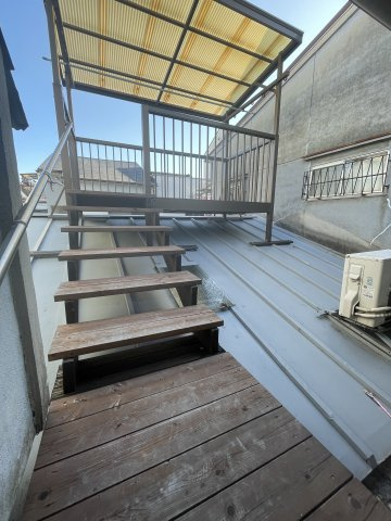 二葉町10丁目一戸建のバルコニー