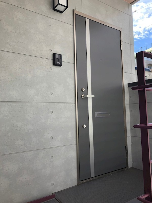 ステージ門前仲町の玄関