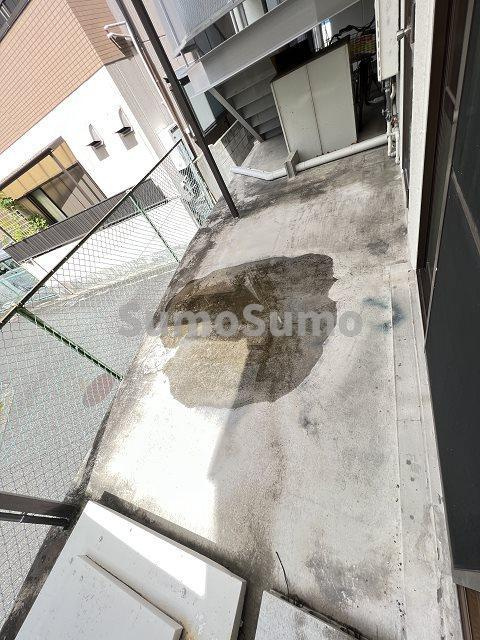 木谷ハイツの駐車場
