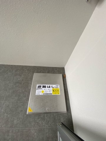 ワコーレヴィータ板宿の駐車場