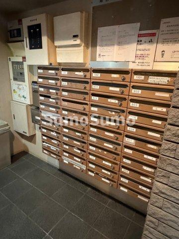 梅田プレミアムコートのロビー|落ち着いたロビーです