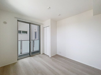 【寝室】 | Mon | ※同物件、別のお部屋の写真です。