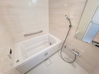 【浴室】 | Mon | ※同物件、別のお部屋の写真です。