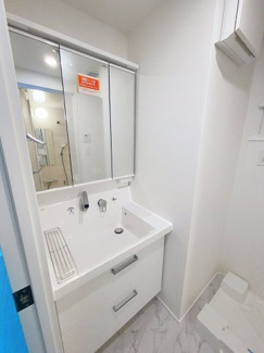 【独立洗面台】 | Mon | ※同物件、別のお部屋の写真です。