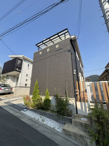 須磨区桜の杜２丁目戸建ての外観
