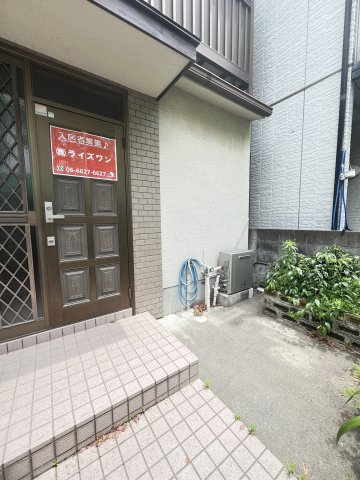 東灘区田中町3丁目戸建のロビー