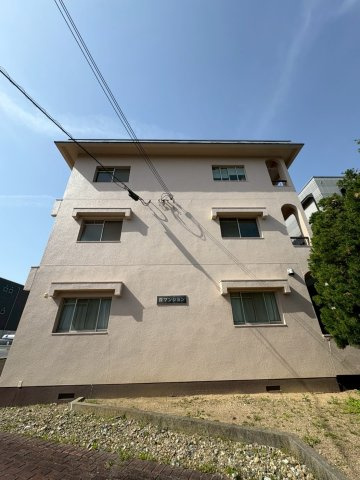 森マンションの外観