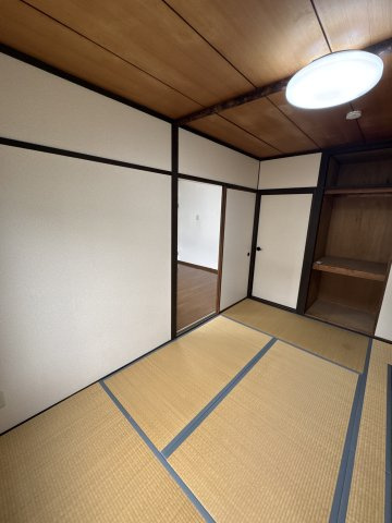 高倉台２丁目２団地１１号棟の和室