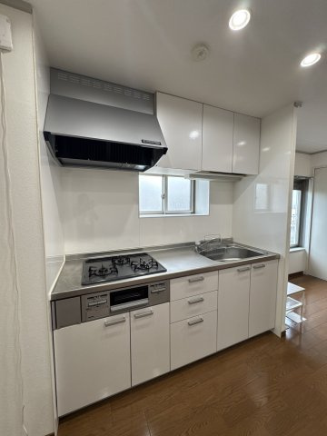 高倉台２丁目２団地１１号棟のキッチン