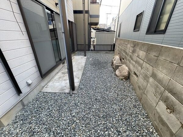 魚崎中町3丁目貸家の外観
