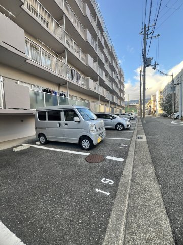 魚崎レックスマンション壱号棟の駐車場