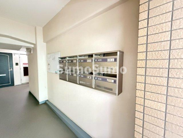 森南グリーンマンションのロビー