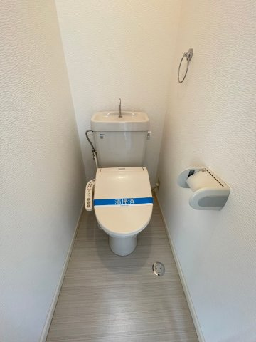 ホワイトタウン寺前のトイレ
