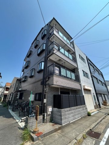 江川ビルの外観