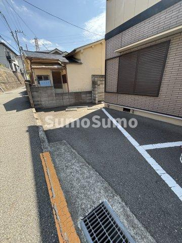 東山ハイツの駐車場|駐車場があります