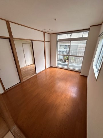 木下マンションの居間・リビング