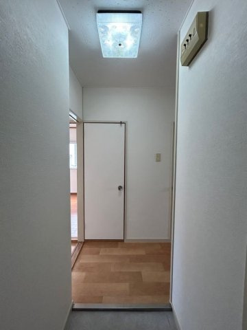木下マンションの玄関