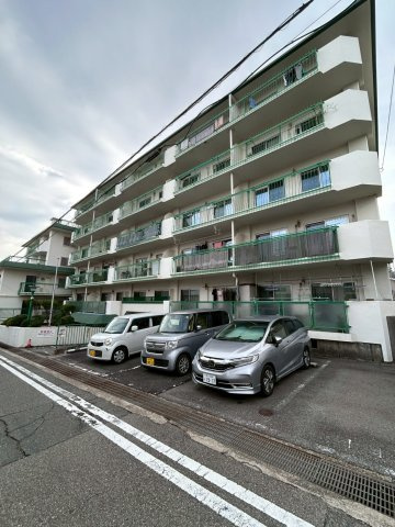 歌敷山ダイヤハイツ