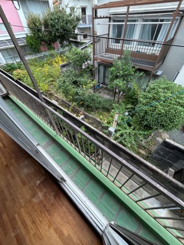 池田広町貸家のバルコニー