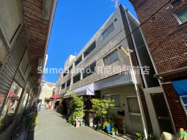 柏里ハイツの外観|外観は落ち着いています