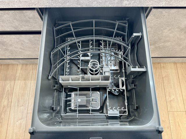 浜名区横須賀の設備|食洗器が備え付けられているので、家事の時短に繋がります！