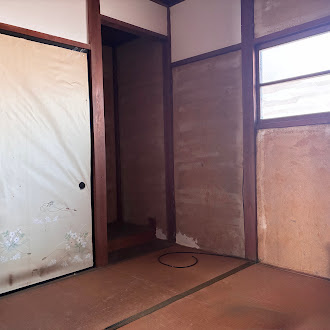 売中古戸建　中央区富塚町の和室|季節の飾りを楽しめる床の間、花や掛け軸を飾れます。