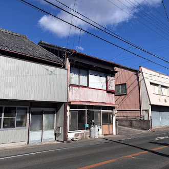 売中古戸建　中央区富塚町の前面道路含む現地写真|写真では伝わらない魅力があります。ぜひ一度、現地をご覧ください。