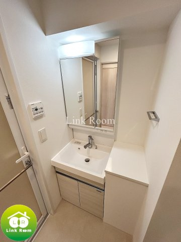 コンフォリア・リヴ豊洲キャナルの洗面所