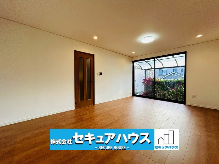 【中古建て】知多市梅が丘１丁目