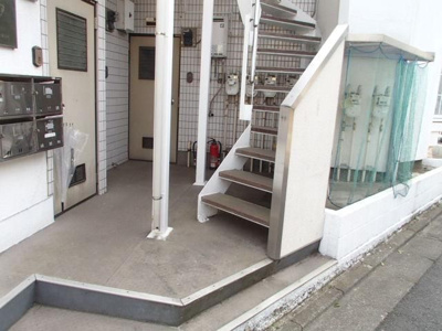 【エントランス】 | ブランノーヴァ羽沢