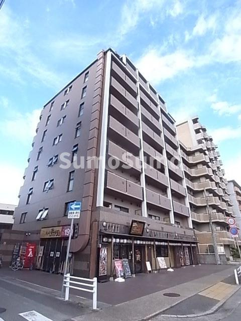 猪名寺ニュープラザの外観