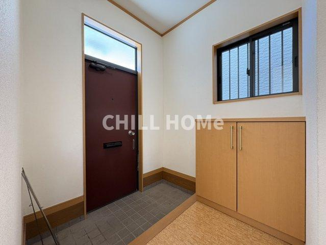 藤塚貸住宅の玄関|当社、チルホームのHPもご覧ください(^^)/物件情報多数♪