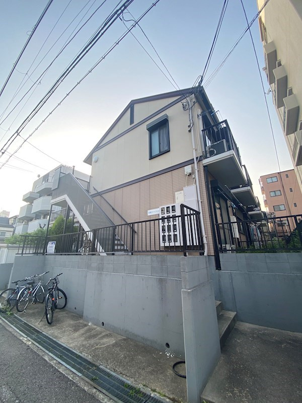 烏帽子ハイツ六甲の外観