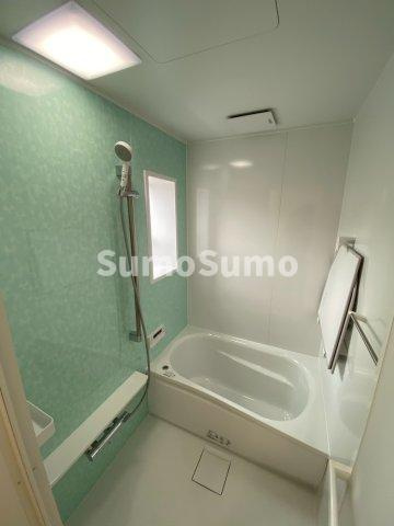 離宮前町１丁目貸家の浴室|お風呂です