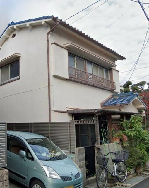 瓦林町１８貸家