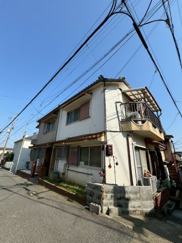 潮見台貸家の外観